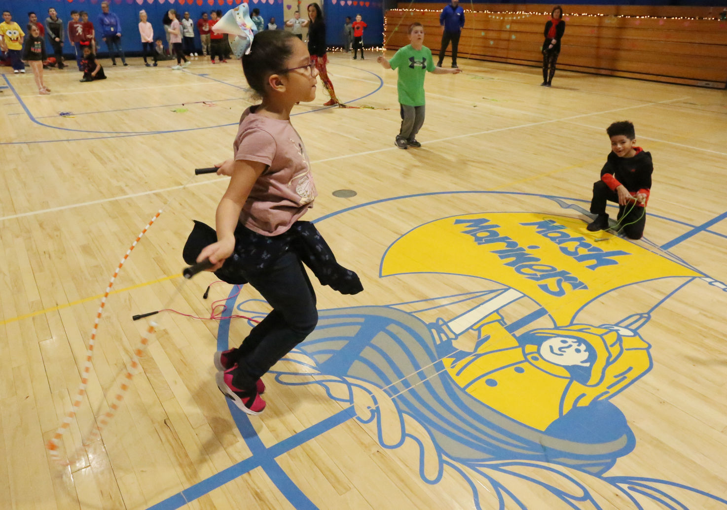 Marsh School dance and jump rope contest